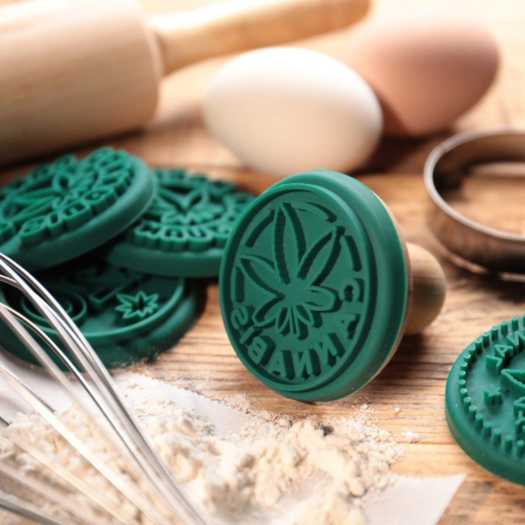 Marijuana Silicone Cookie Stamps, Stainless Steel Cookie Cutter, Wood Handle, Party Novelty Gift, 6 Stamp Set