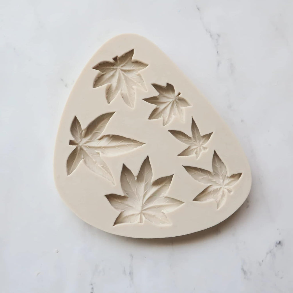 Multi Cannabis Leaf Mold For Cupcakes, Cakepops, Chocolate Strawberries, Pretzels And Rice Krispies