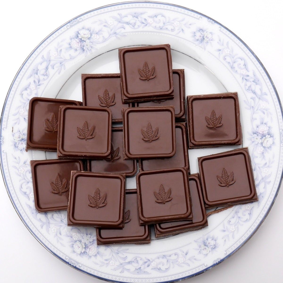 Marijuana Leaf Chocolate Bar Silicone Candy Mold Trays, 2 Pack