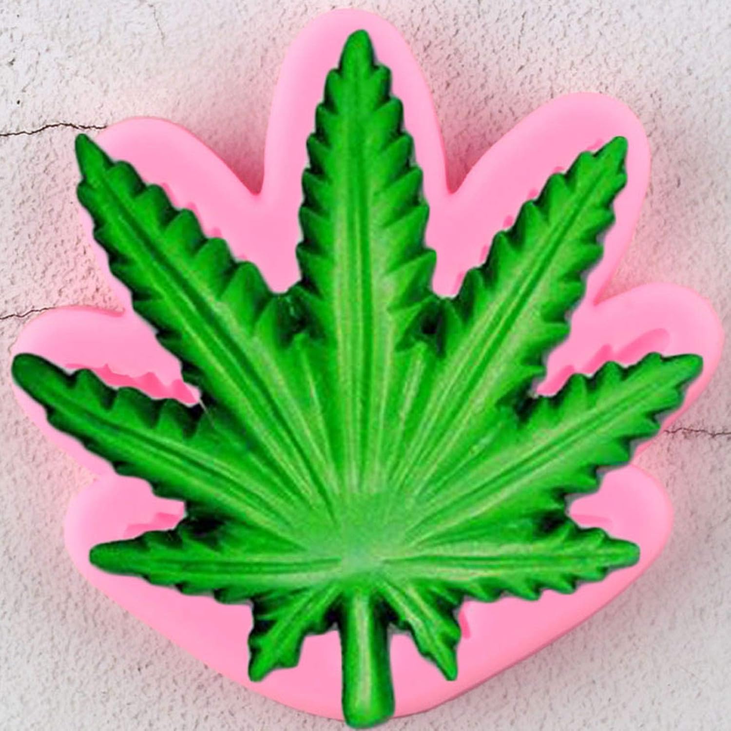 Fondant Molds,Maple Leaf Silicone Molds Marijuana Leaf Fondant Cake Decorating Tools DIY Baking Candy Polymer Clay Chocolate Moulds