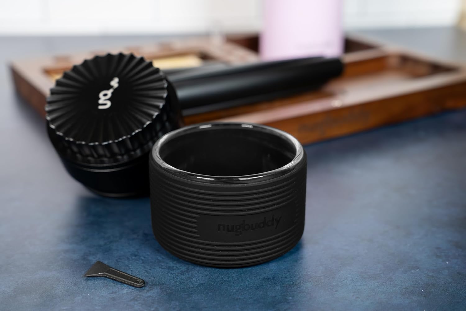 Herb & Spice Grinder | Toothless Mill | Non-Stick Ceramic Coating | Glass Chamber | Storage Compartment | Screen Free | Fluffy Grind | Kitchen Tool