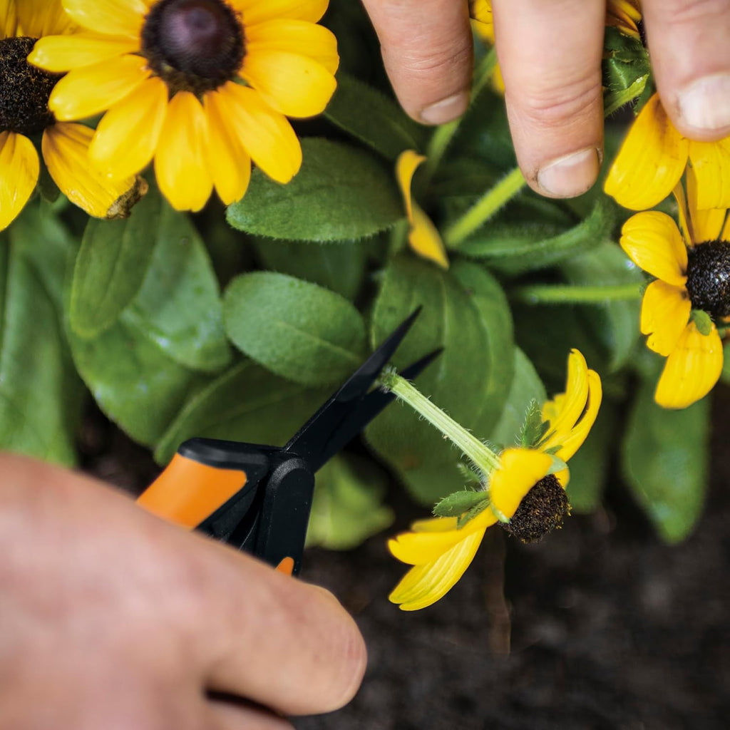 Fiskars 6" Non-Stick Pruning Snips, Resin-Resistant Garden Scissors