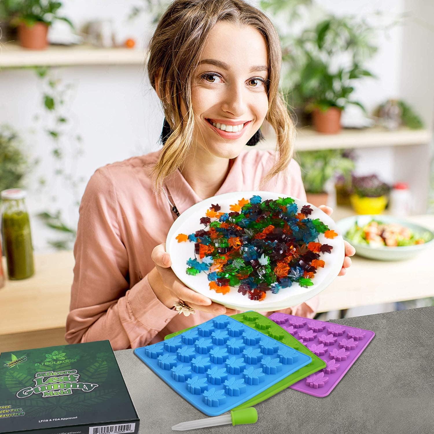 Marijuana Leaf Gummy Molds Silicone Candy Mold Kit - 3 Pack