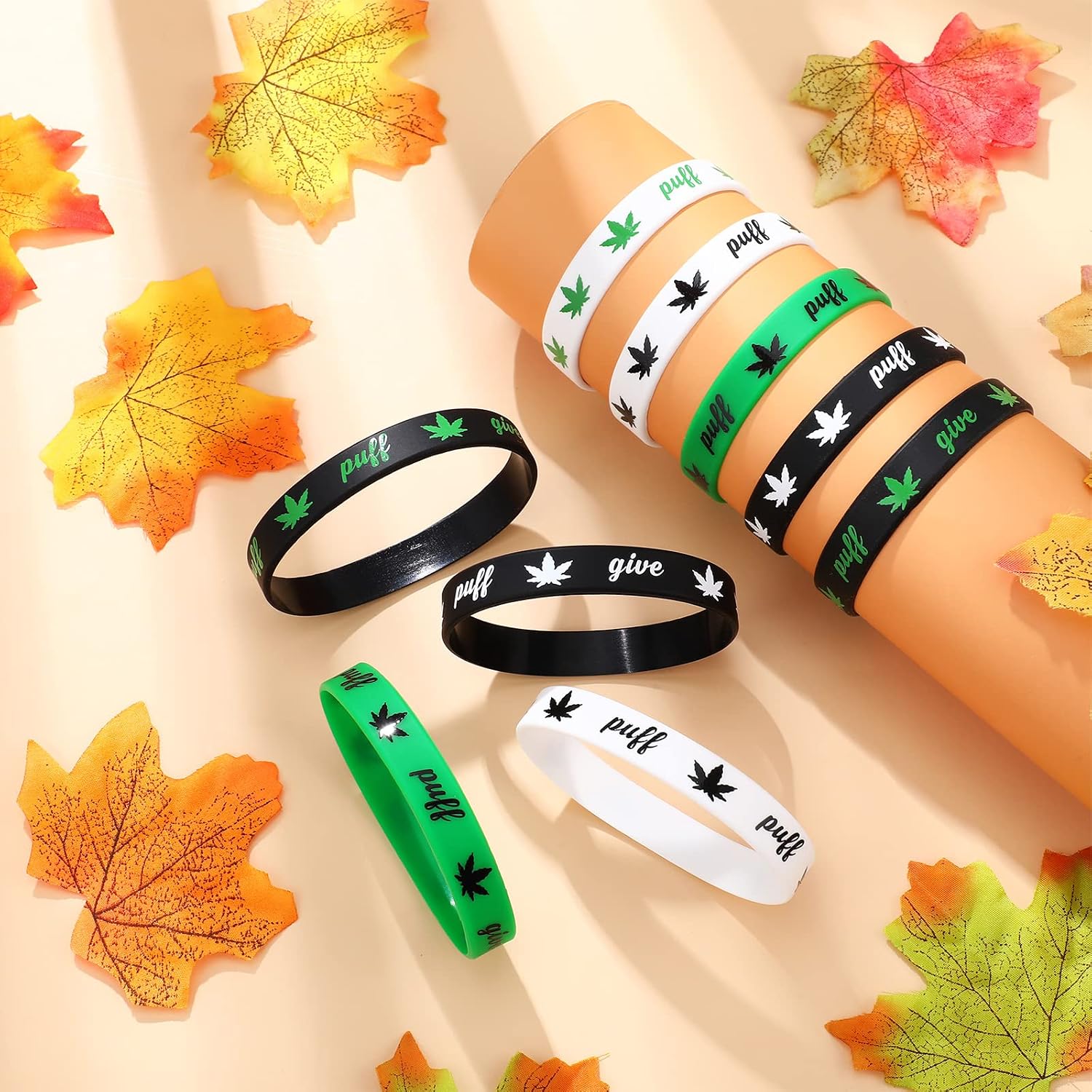 Tigeen Silicone Weed Bracelet Leaf Weed Wristband Birthday Decorations 420 Party Favors Jamaica Favor for Adults Party Accessories